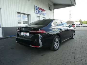 BMW 520i  360   H&K  Head-Up