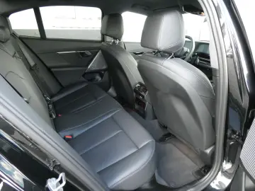 BMW 520i  360   H&K  Head-Up