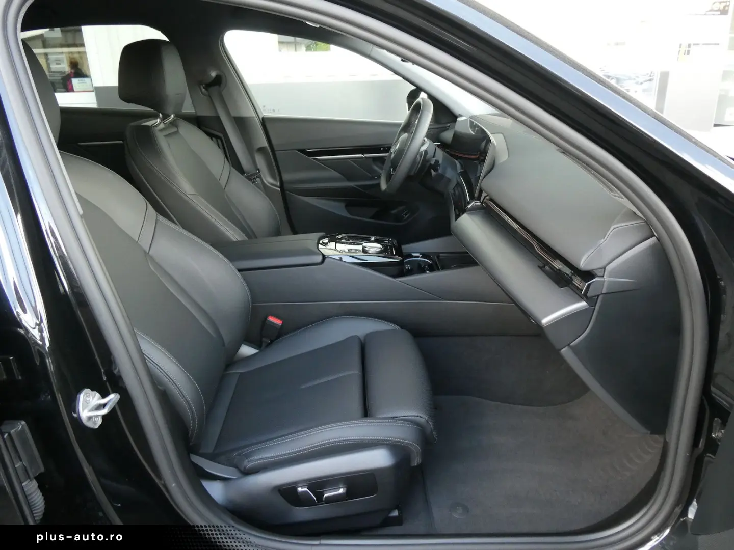 BMW 520i  360   H&K  Head-Up