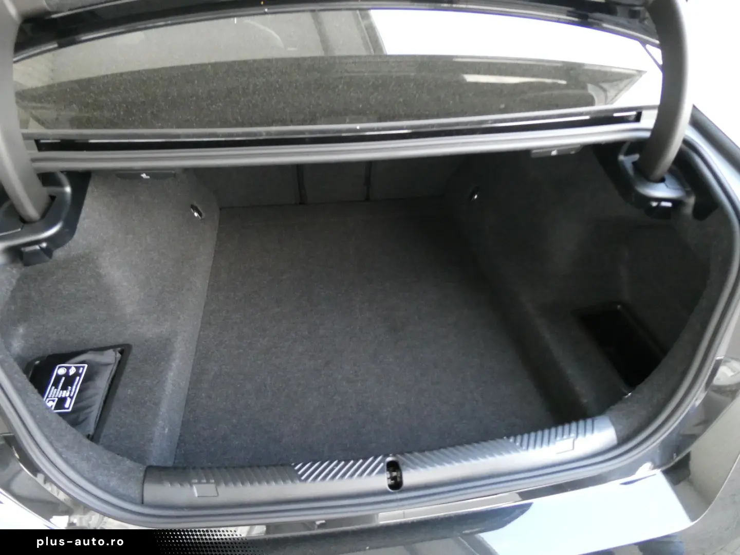 BMW 520i  360   H&K  Head-Up