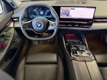 BMW 520dLimousine a.LED Navi Kamera Leder DriveA DAB