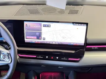 BMW 520dLimousine a.LED Navi Kamera Leder DriveA DAB