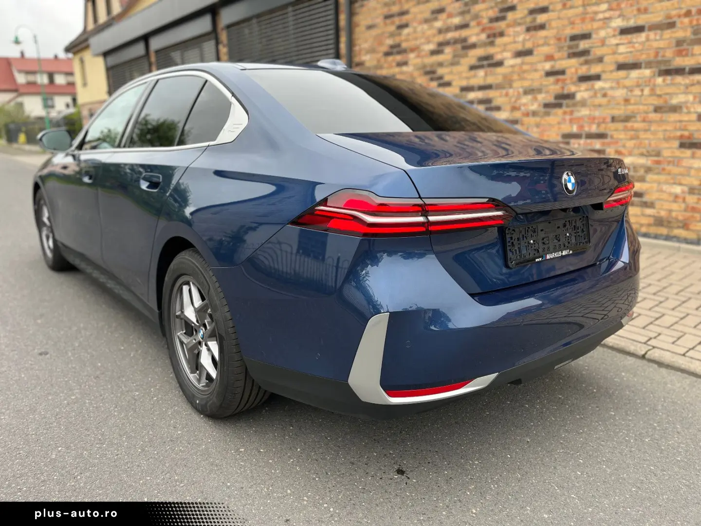 BMW 520dA DAPlus Navi adLED Leder Kamera