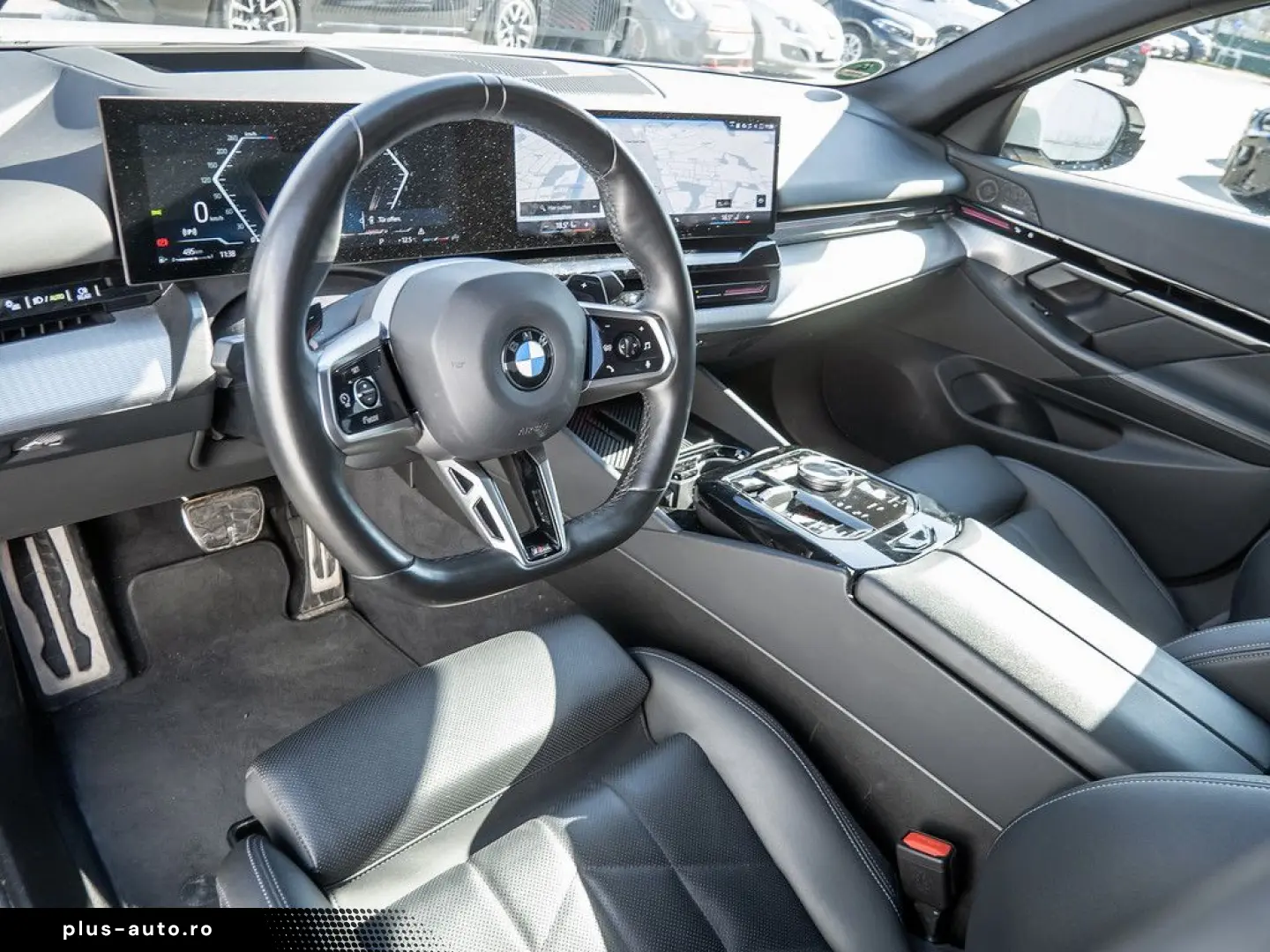 BMW 520i M-Sport 360  HUD H K NAVI KAM KEYLESS LED K