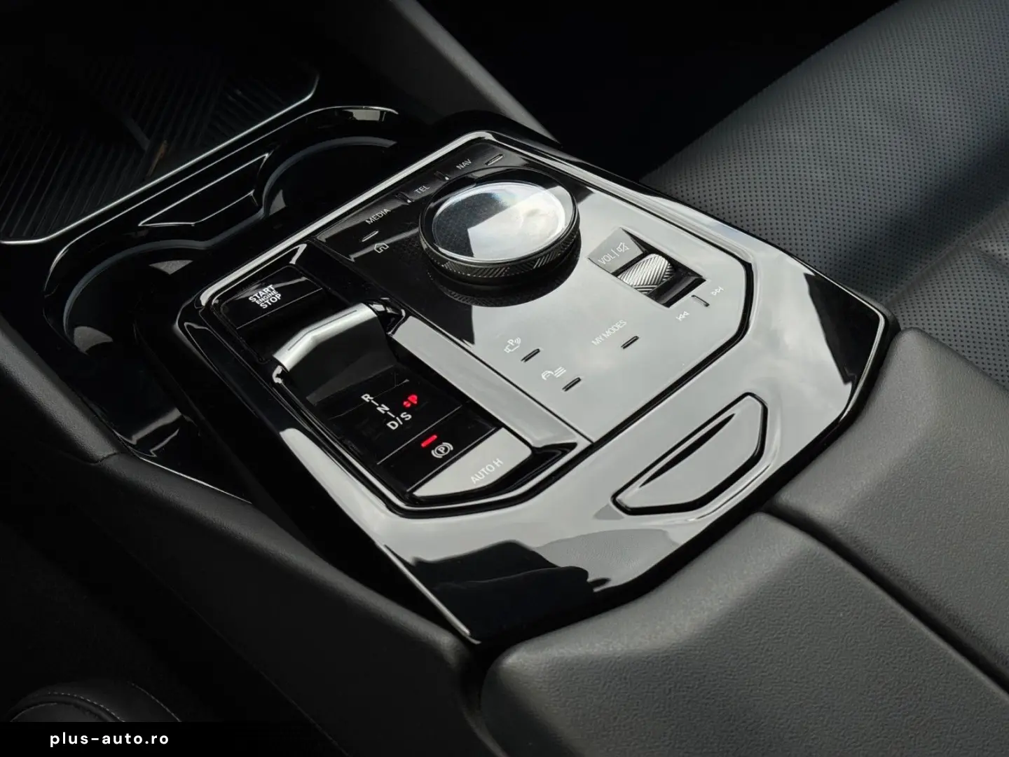 BMW 520i Lim. M Sport ACC LED LiveCockpit Leder Memo