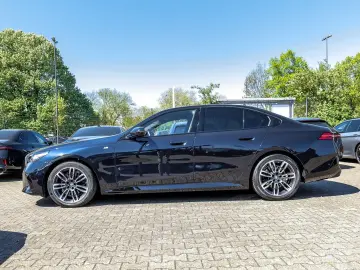 BMW 520i Limousine M Sport Memory DA  LED RFK DAB