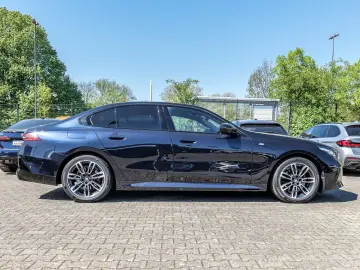BMW 520i Limousine M Sport Memory DA  LED RFK DAB
