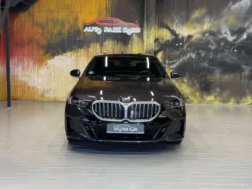 BMW 520i M Sport~PANO~LED~KAMERA 360 ~HEAD-UP
