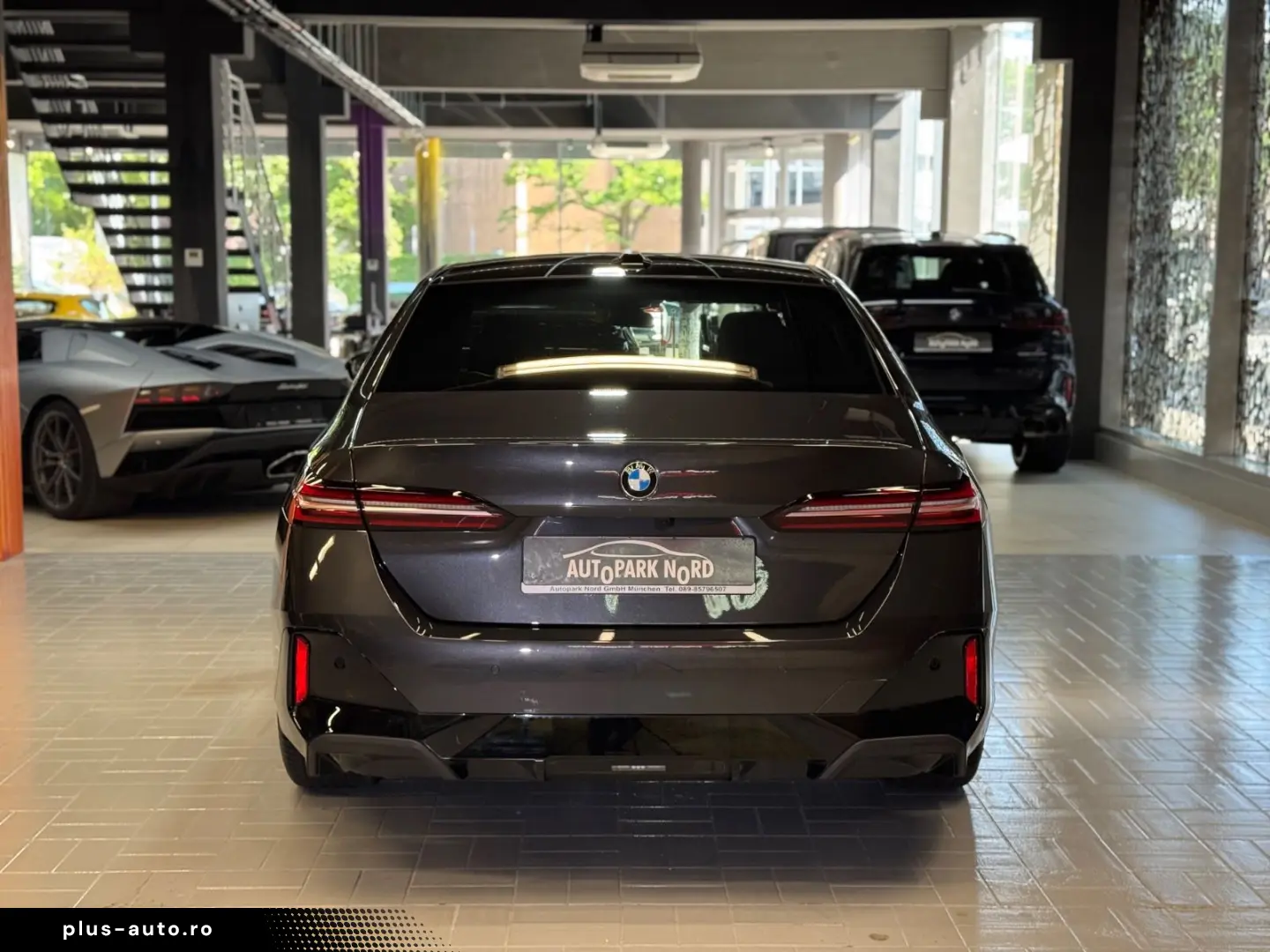 BMW 520i M Sport~PANO~LED~KAMERA 360 ~HEAD-UP