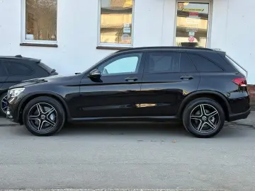 MERCEDES-BENZ GLC 220D AMG LINE 4MATIC NIGHT BURMESTER