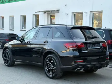 MERCEDES-BENZ GLC 220D AMG LINE 4MATIC NIGHT BURMESTER