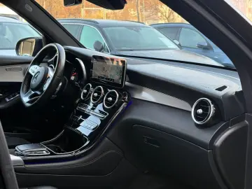 MERCEDES-BENZ GLC 220D AMG LINE 4MATIC NIGHT BURMESTER