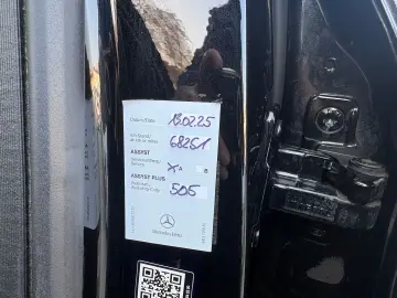 MERCEDES-BENZ GLC 220D AMG LINE 4MATIC NIGHT BURMESTER