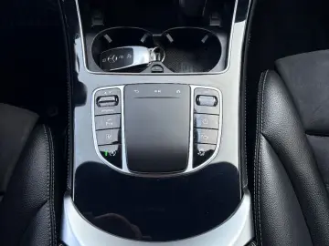 MERCEDES-BENZ GLC 220D AMG LINE 4MATIC NIGHT BURMESTER