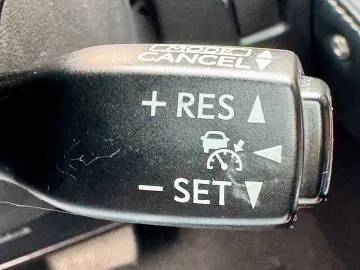 Lexus Seria NX 300h E-FOUR Luxury Line