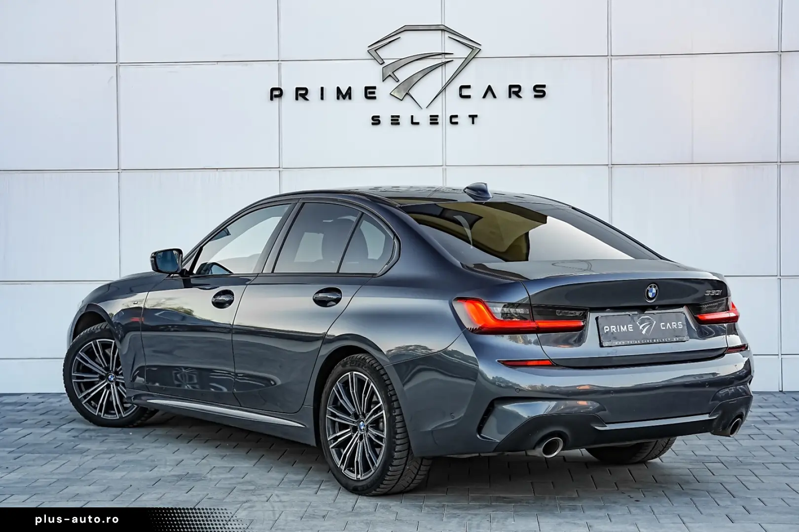 BMW Seria 3 330i xDrive Aut. M Sport