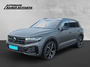 VW Touareg 3.0 V6 TDI 4Motion R-Line HUD StandHZG A