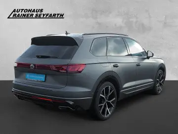 VW Touareg 3.0 V6 TDI 4Motion R-Line