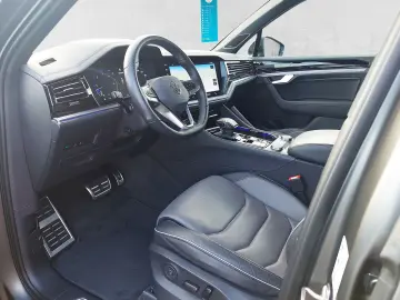 VW Touareg 3.0 V6 TDI 4Motion R-Line