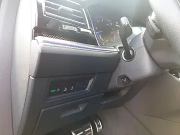 VW Touareg 3.0 V6 TDI 4Motion R-Line