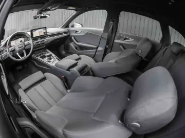 Audi A4 35 TDI S tronic MHEV Advanced