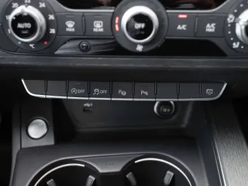 Audi A4 35 TDI S tronic MHEV Advanced