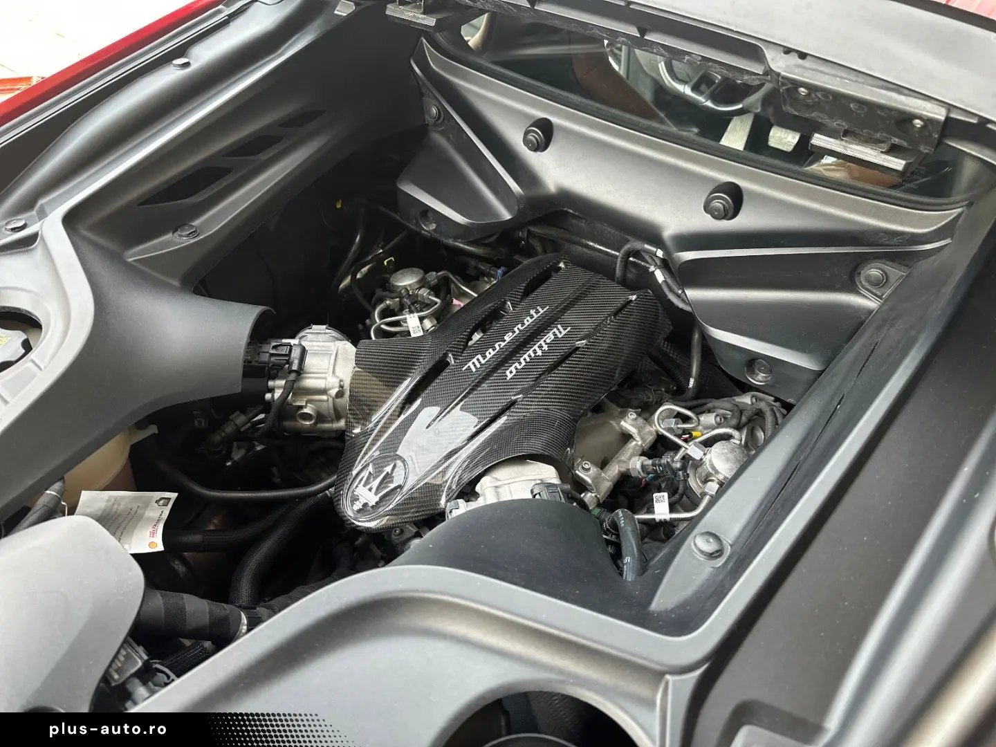 MASERATI MC20