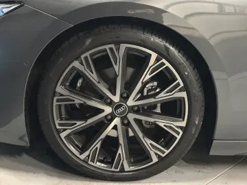 AUDI A6 e-tron Sportback Edition One S-Line 21