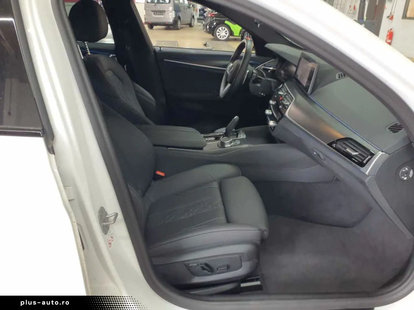 BMW 545e xDrive Aut.M Sport Navi HuD Leder