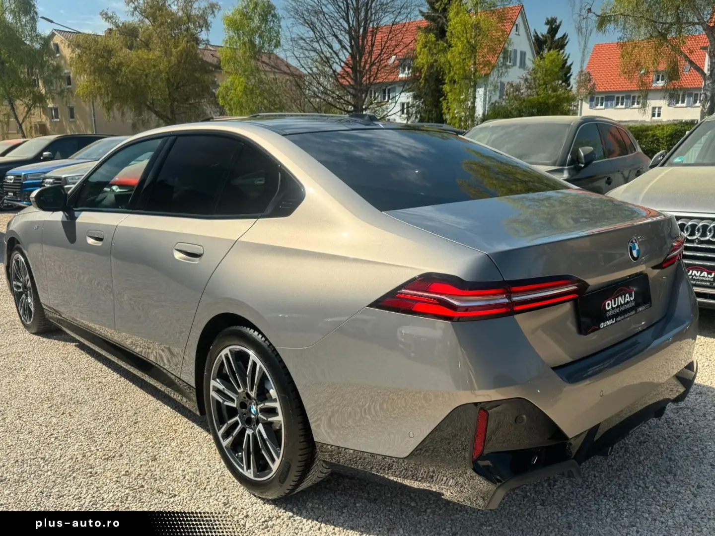 BMW 520d Lim. M-Sportpacket G60  Panorama Komfortzg.