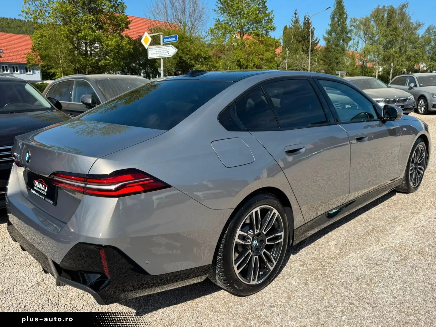 BMW 520d Lim. M-Sportpacket G60  Panorama Komfortzg.