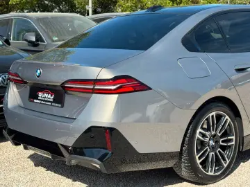 BMW 520d Lim. M-Sportpacket G60  Panorama Komfortzg.