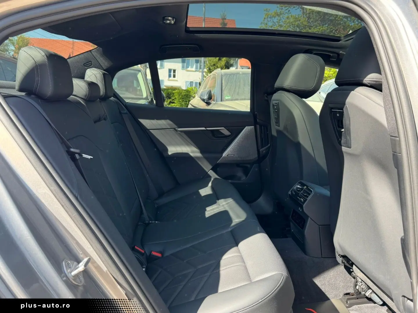 BMW 520d Lim. M-Sportpacket G60  Panorama Komfortzg.