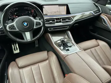 BMW X6 xDrive30d M-Sport NAV LASER HEADUP AHK PANO