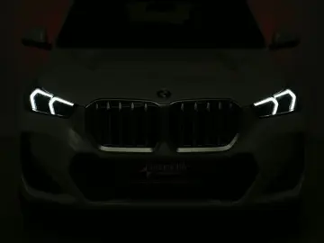 BMW X1 xDrive23i M Sport ACC H&K Kamera Widescreen