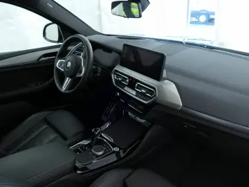 BMW X4 M40d