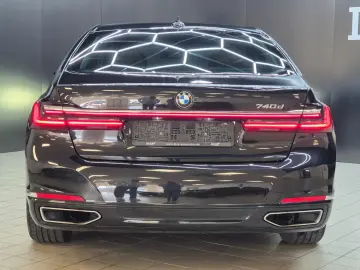 BMW 740 d xDr LUFT LASER PROF HEAD STNDHZ H&K ACC MF