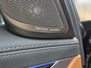 BMW 740 d xDr LUFT LASER PROF HEAD STNDHZ H&K ACC MF