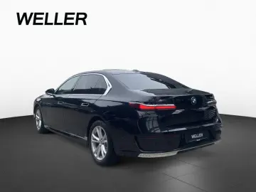 BMW 750e xDrive LiCoPro PA  DAB DA IconicGlow DAB