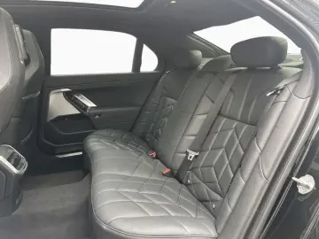 BMW 750e xDrive LiCoPro PA  DAB DA IconicGlow DAB