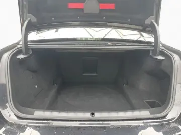 BMW 750e xDrive LiCoPro PA  DAB DA IconicGlow DAB