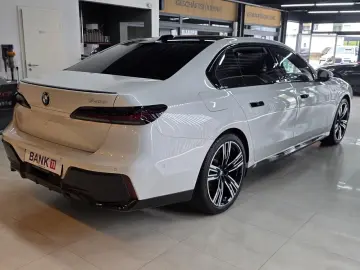 BMW 740 d xDrive M Sport PRO CINEMA EXECUTIVE-LOUNGE