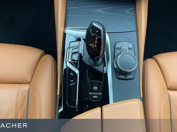 BMW 530i A xDrive Luxury-Line AHK LCProf ACC