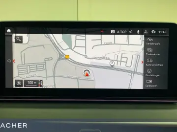 BMW 530i A xDrive Luxury-Line AHK LCProf ACC