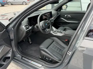 BMW 320d xDrive M Sport 360 Memo H&K HUD M Sitze ACC