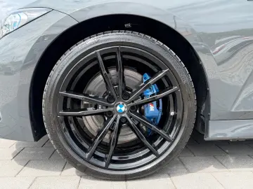 BMW 320d xDrive M Sport 360 Memo H&K HUD M Sitze ACC