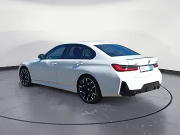 BMW 320d xDrive M Sportpaket Pro Kamera HiFi AHK Sit
