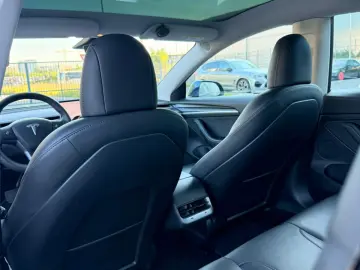 Tesla Model 3 Dual Motor facelift  garantie