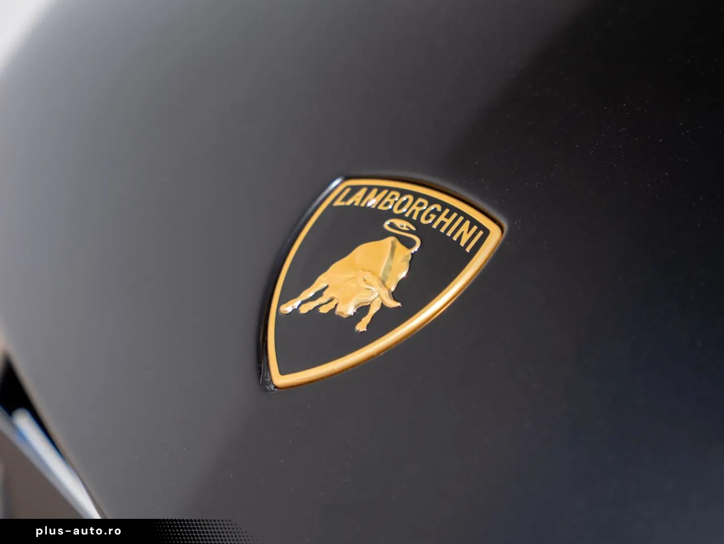 LAMBORGHINI Revuelto V12 SPORTSEAT CORSA-TEX PASSENGER-DISPL