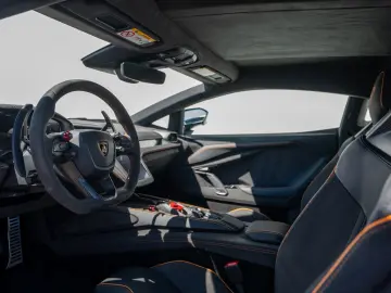 LAMBORGHINI Revuelto V12 SPORTSEAT CORSA-TEX PASSENGER-DISPL